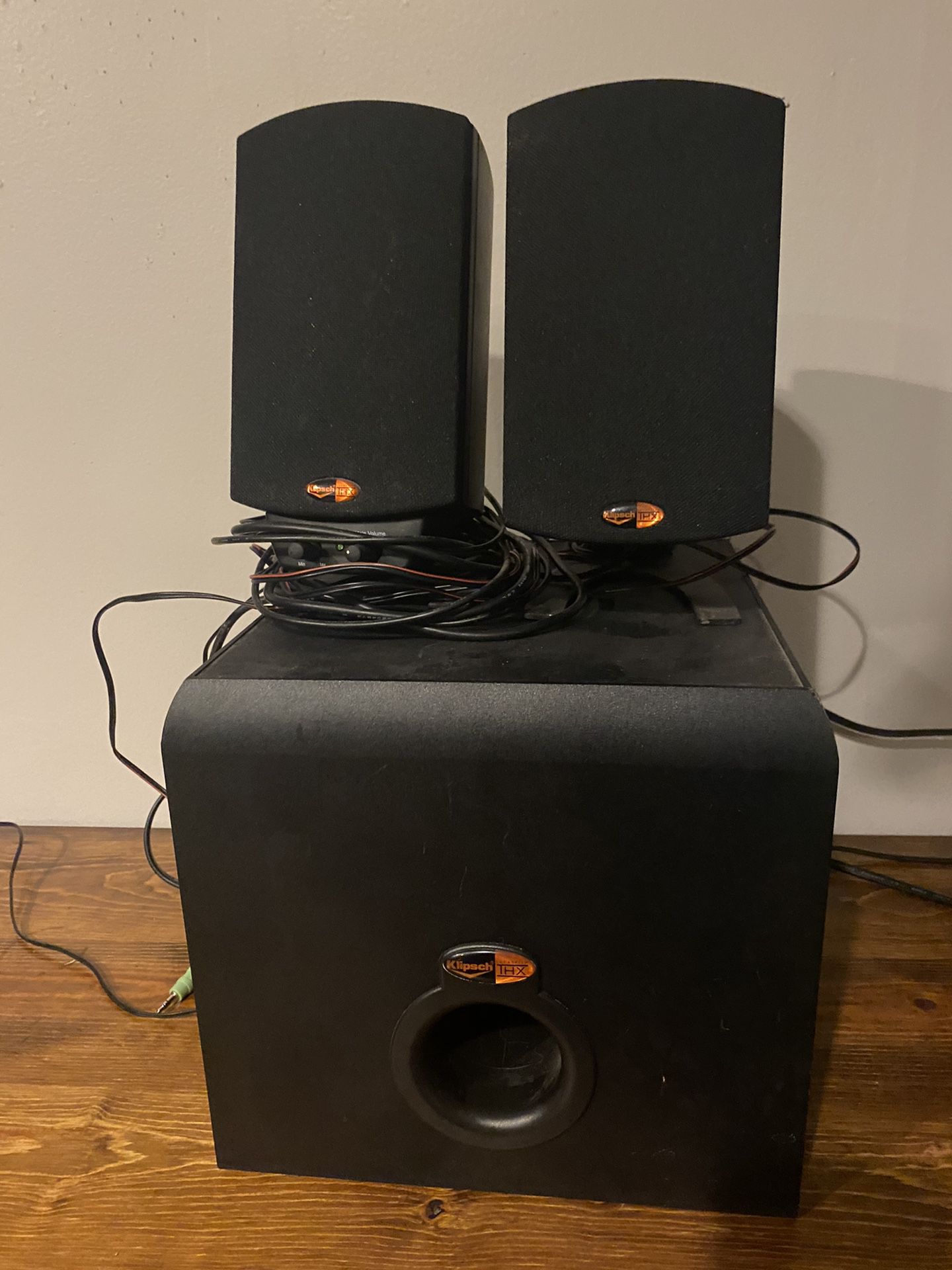 Computer speakers and subwoofer