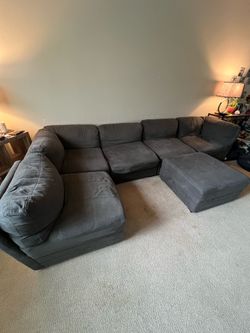 L shape sectional couch.