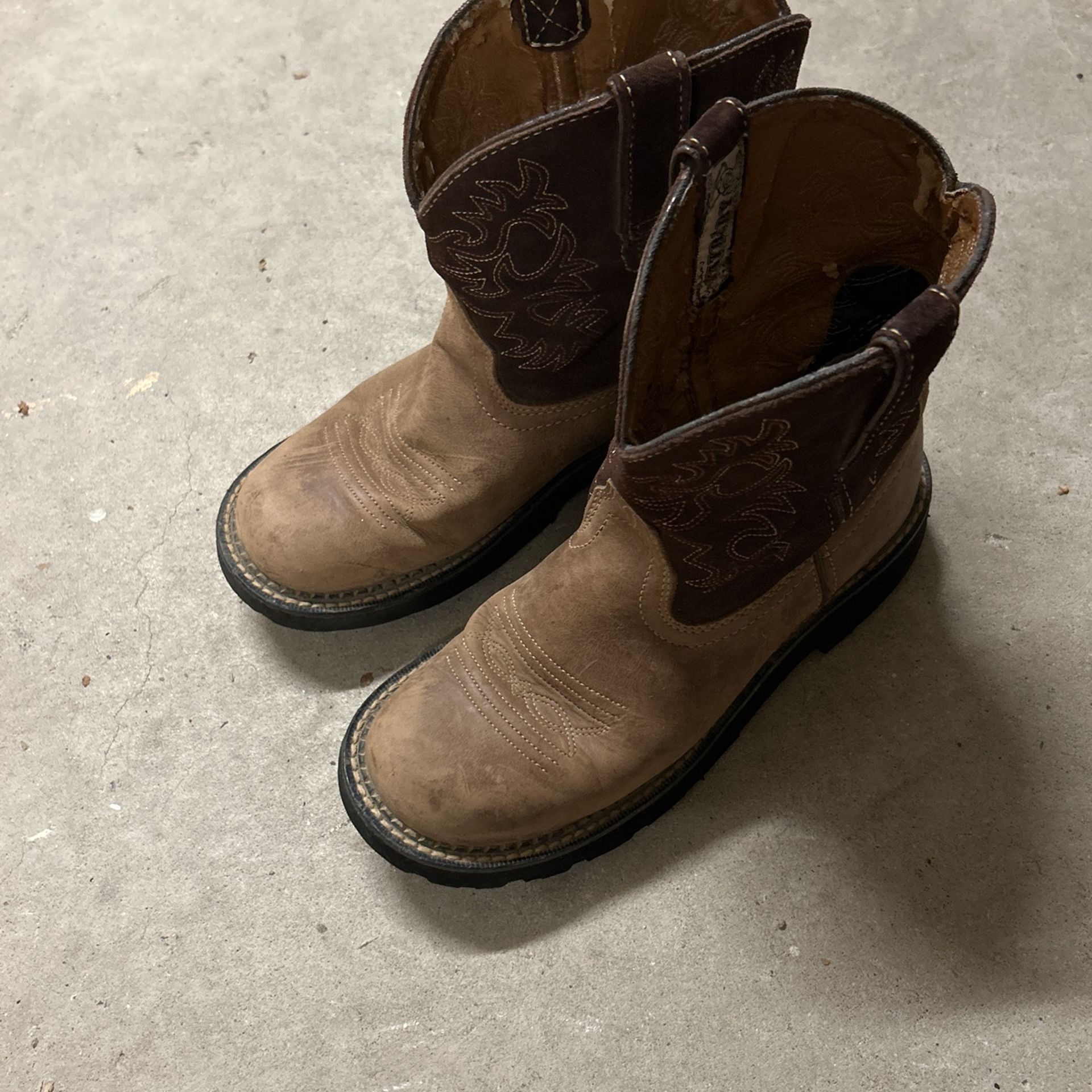 Women’s Ariat Fatbaby Cute Leather Boots Size 7
