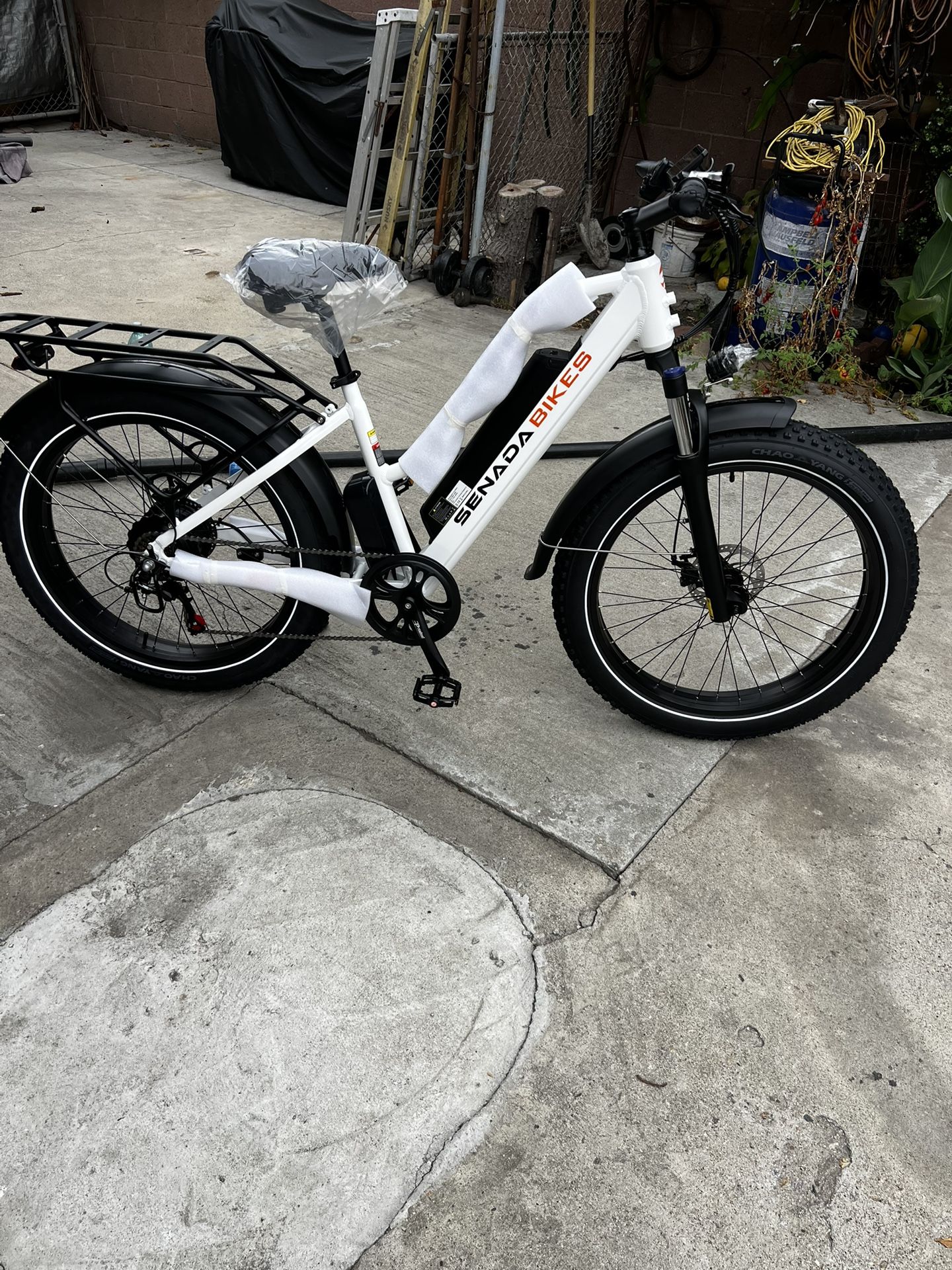 Senada HERALD All Terrain Fat Tire Electric Bike