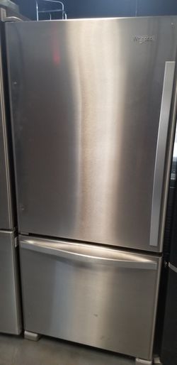 Refrigerator Stainless Bottom Freezer Whirlpool 30"W