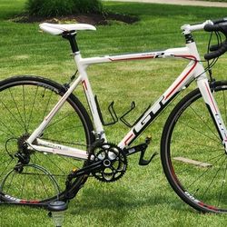 GT SERIES 2 ROAD BIKE - 55.88CM (2×10) - TUNED