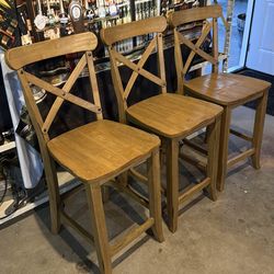 3 high back chairs! Nice!