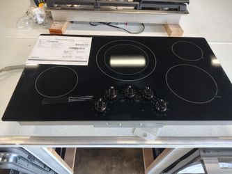 GE electric cooktop