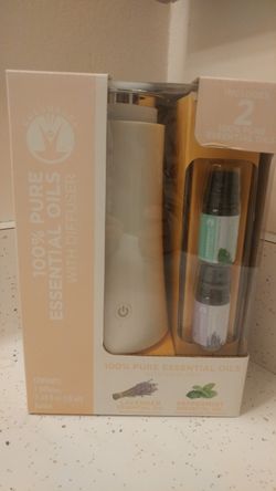 100% Pure Essential Oils With Diffuser