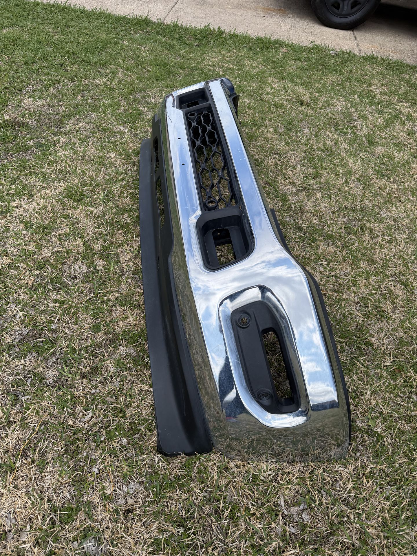 2019-2024 Dodge Ram 2500 Bumper