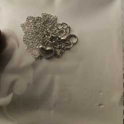16" adjustable 925 sterling silver chain with heart pendant