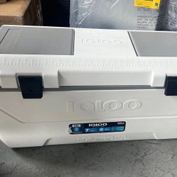 Igloo 165-quart Maxcold Chest Cooler