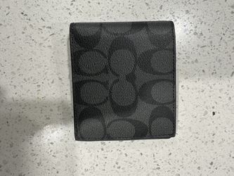 Brand New/Original - Coach - Compact Id Wallet In Signature Canvas