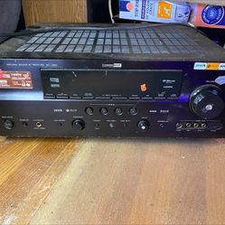 Yamaha Receiver (Stereo Equipment)