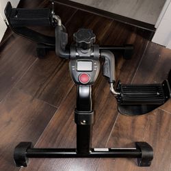 Exercise bike pedals