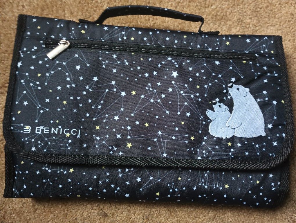 New Benicci Portable Baby Diaper Changing Pad w/ Built- In Pockets & Pillow - Stars
