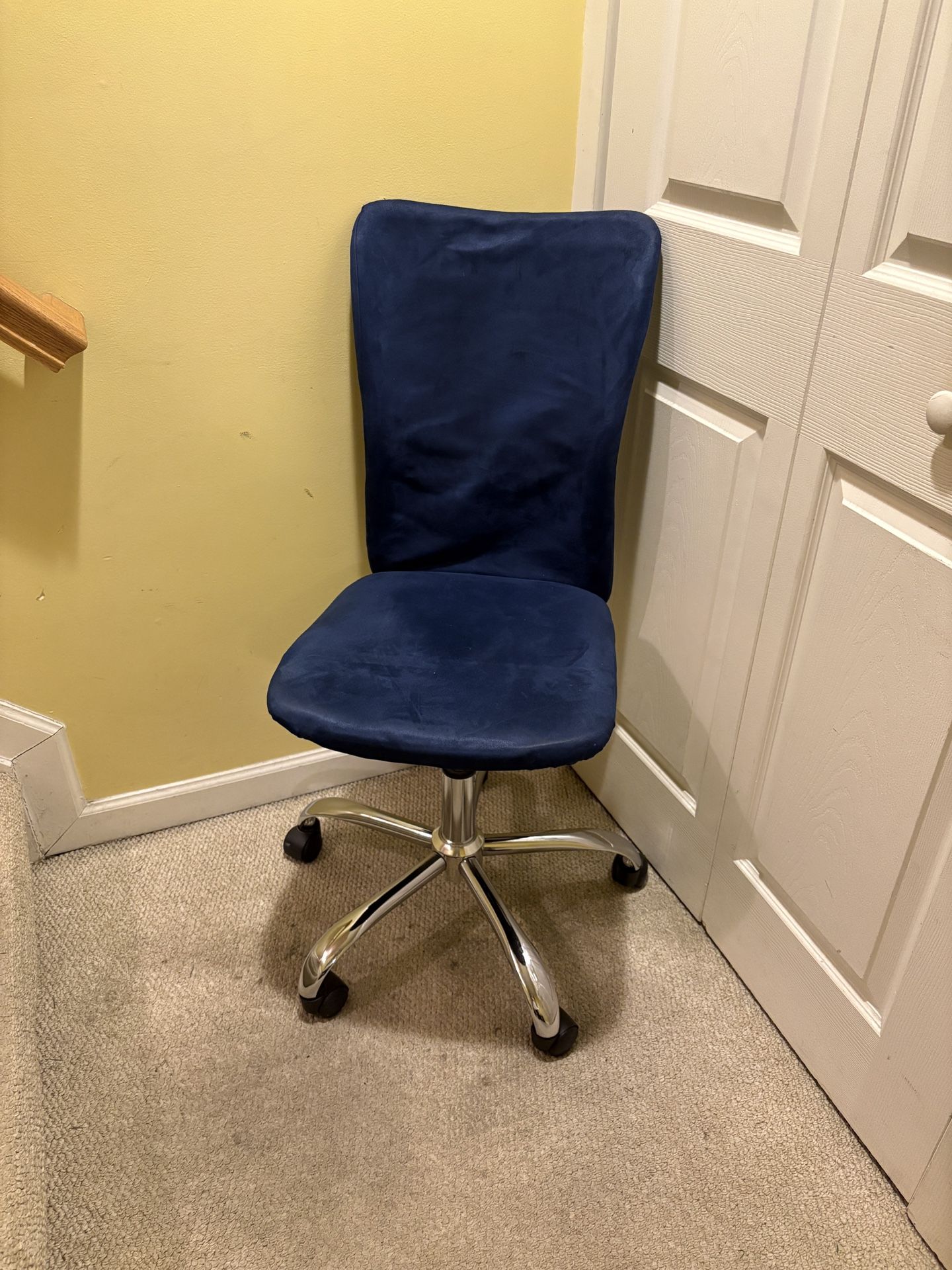 Swivel Blue Suede Chair 