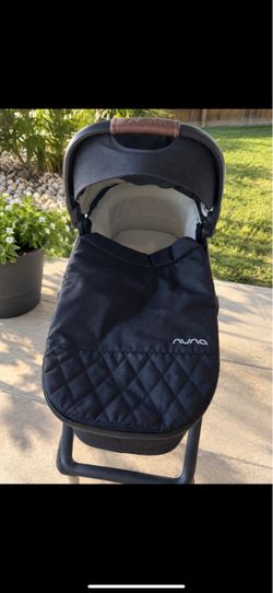 Nuna mixx bassinet