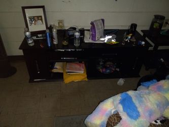 Table And Mirror