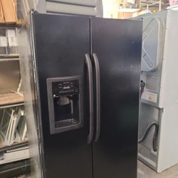 Black GE Side By Side Fridge