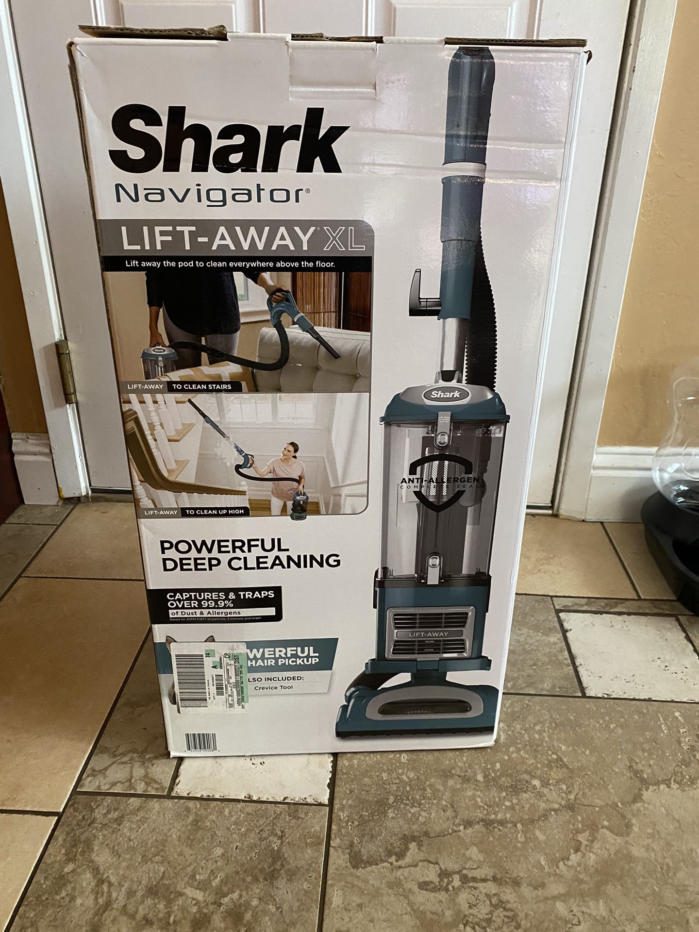 Shark Navigator Lift Away/ Vacuum Cleaner 