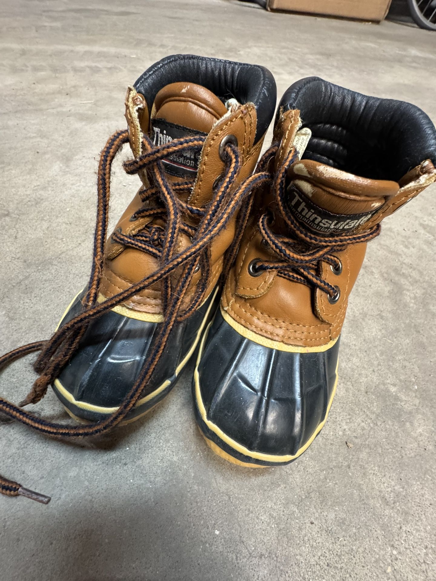 Northwest Territory Steel Shank Work Boots kids Size Size 9 Thinsulate