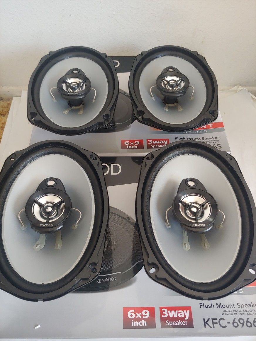 KENWOOD 2 PAIRS 6×9 3 WAY 400 WATTS CAR SPEAKER ( BRAND NEW PRICE IS LOWEST INSTALL NOT AVAILABLE )