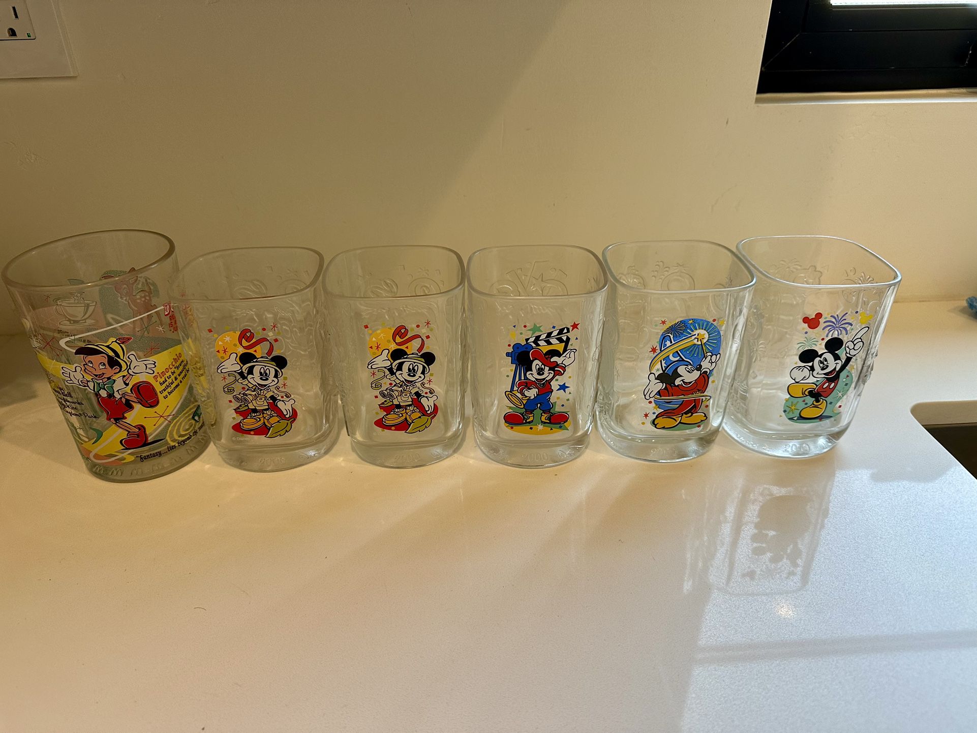 2000 Walt Disney Disney Glasses (McDonald’s Souvenirs)