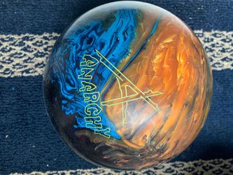 Storm Anarchy Bowling  ball-15 lbs