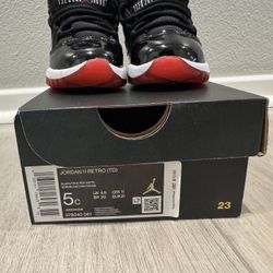 Jordan 11 Retro 5C