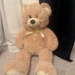 Giant Oversized Teddy Bear 