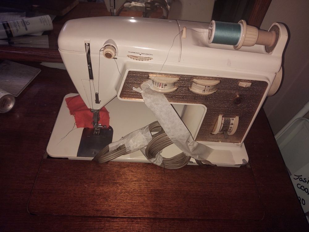 Singer sewing machine and desk