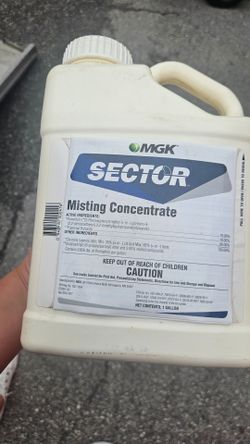 Sector Mosquito Misting System Refill 1 Gallon