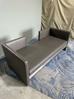 Beautiful Quality Used Day Bed