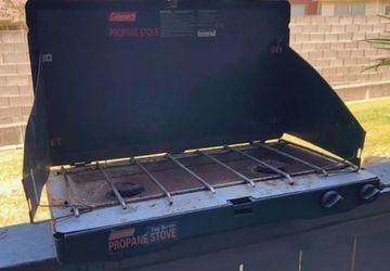 Coleman 2 burnerr stove