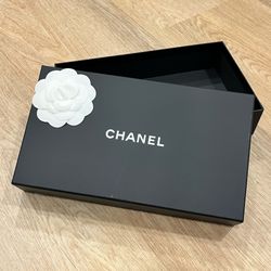 Chanel empty box