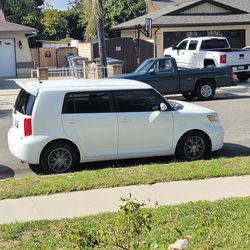 2009 Scion xB