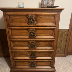 Young Hinkel Dressers