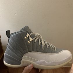 Jordan 12s 