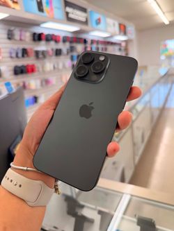 iPhone 15 pro max 512GB unlock