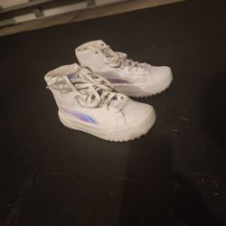 Puma Sneakers