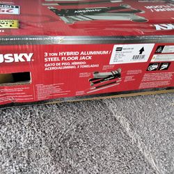 Brand new husky three ton hybrid steel/aluminum floor jack
