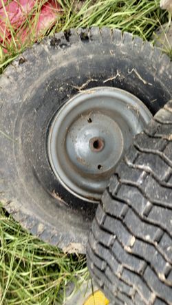30 bucks take both sets tired and rims as is