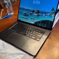 MacBook Air 2023 M2 Chip