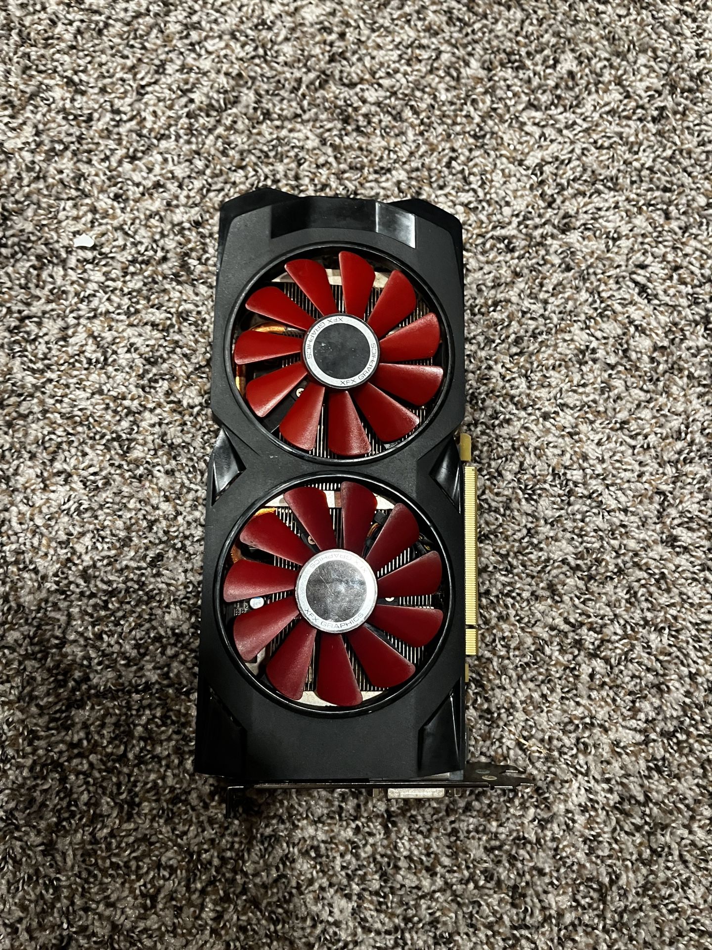 XFX AMD Radeon RX 570 4GB