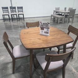 4 Chair Dining Table