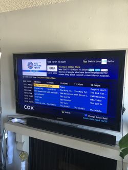 Samsung 45 In TV With Wall Mount