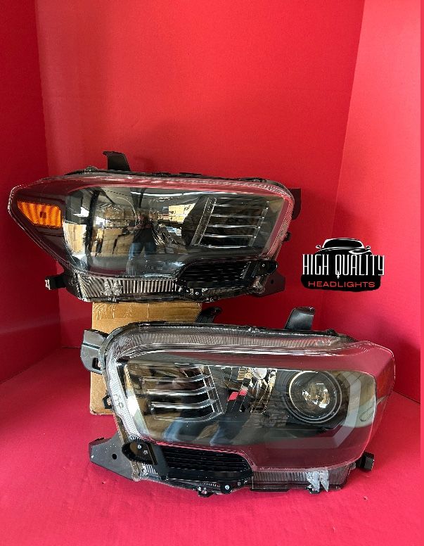 Toyota Tacoma 2016. 2020 Headlights.