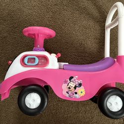 Minnie Mouse Car