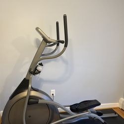 Elliptical By Vision Fitness