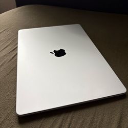 MacBook Air 15 inch