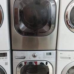 LG Washer And Electric Dryer Set For $735