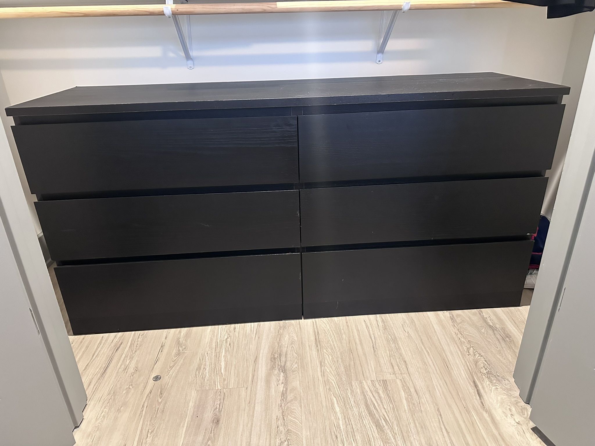 Dresser 6 Drawers 