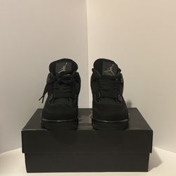 Jordan 4 Black Cats